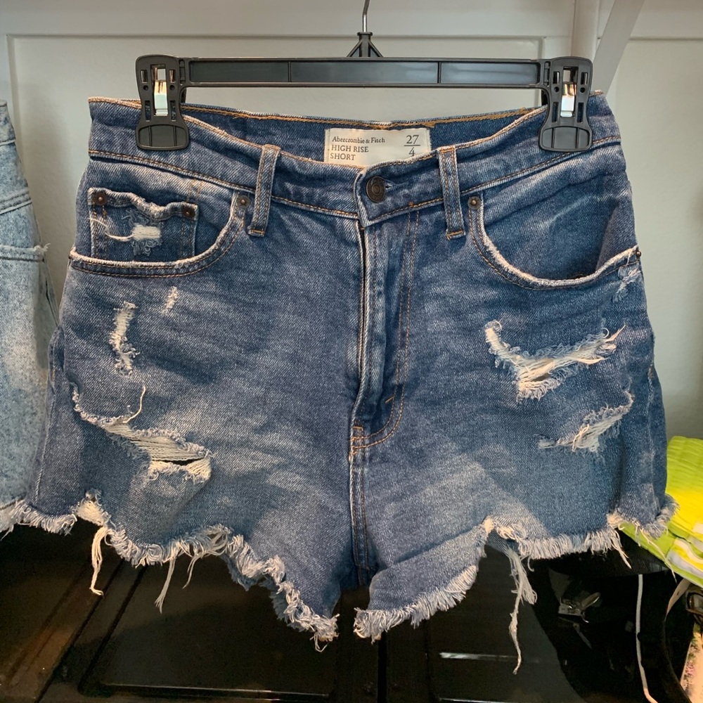 A&F Curve Love High Rise Short
